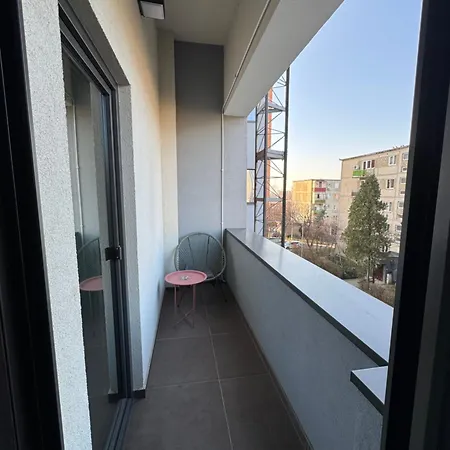 Smarthome 16 - Free Private Parking *